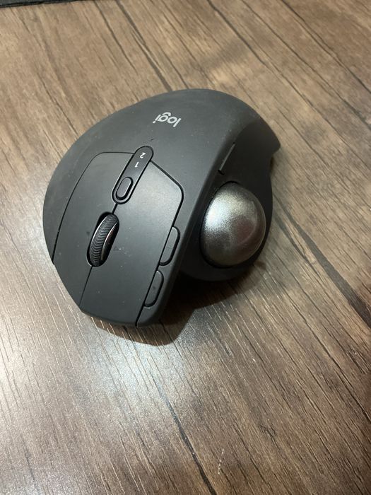 мышь Logitech MX Ergo S в отличном состоянии
