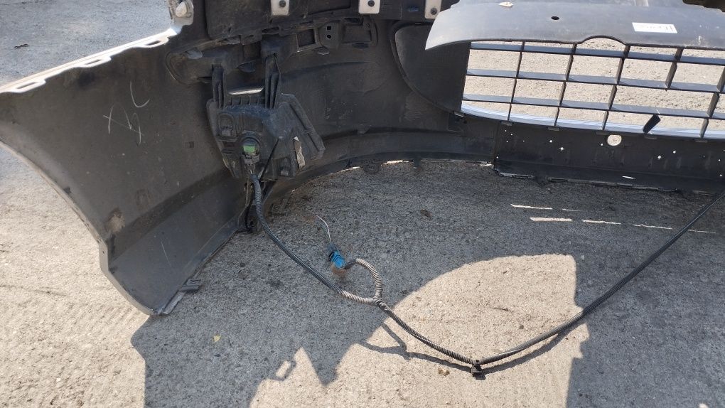 Предна броня Пежо 407 / Peugeot 407