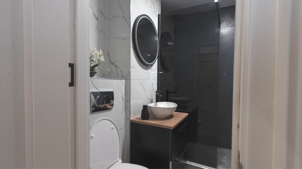 Vand apartament 3 camere in Bacau strada George Bocovia