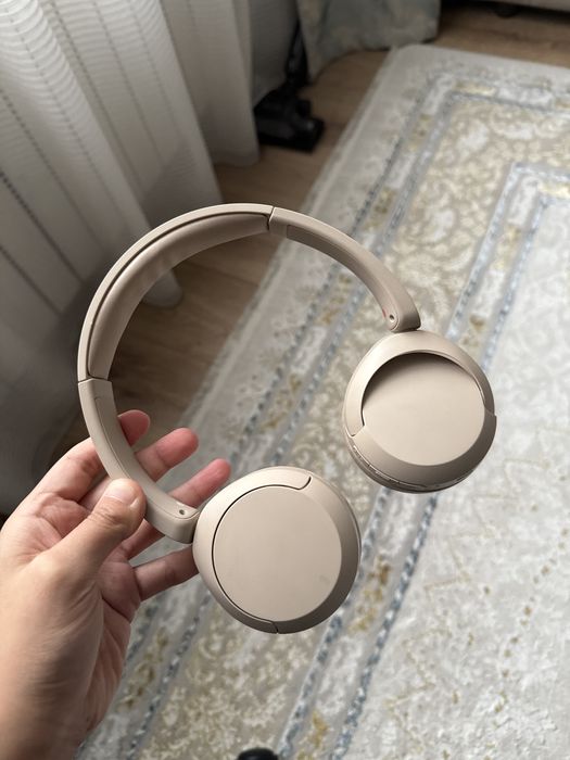 Наушники Sony.