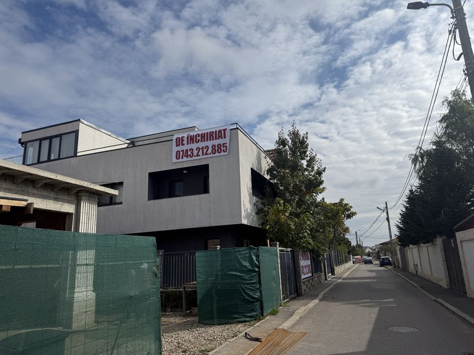 Inchiriez casa moderna