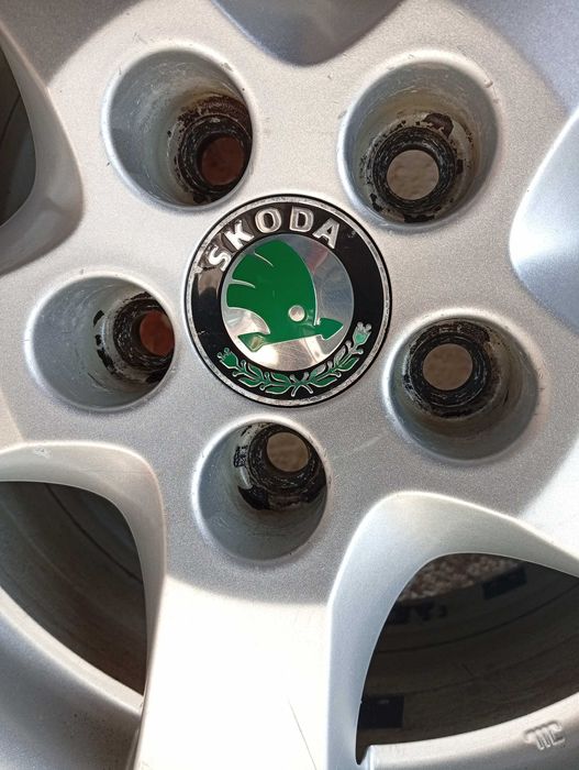 Продавам алуминиеви джанти 14 цола