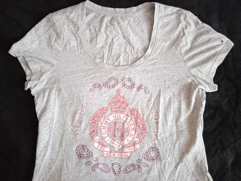 Tommy Hilfiger 100% оригинална дамска тениска