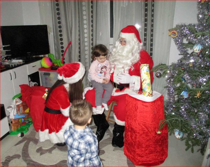 Mos Craciun 150 de lei acasa la copii dumneavoastra 2025