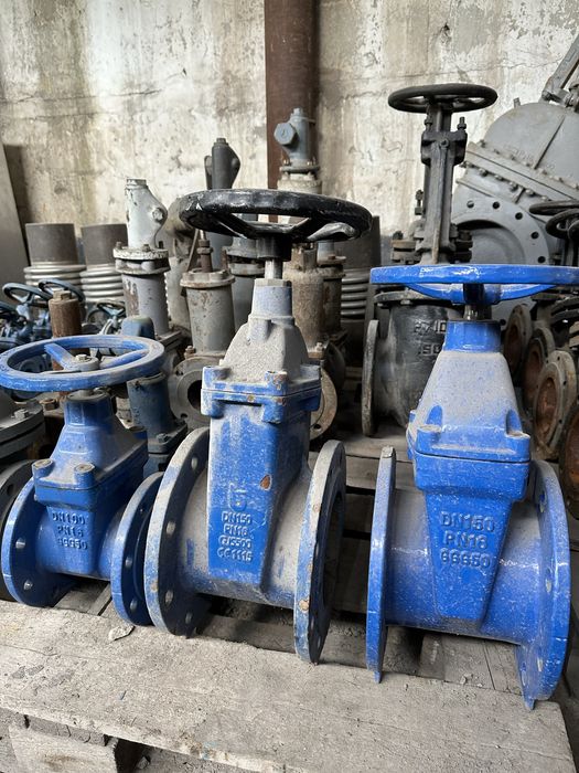 Продам новые задвижки китайские