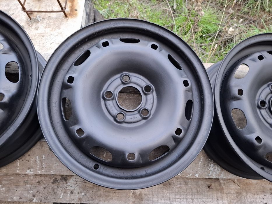 Продавам 4 бр железни джанти 5x100 14 цола 5 J* ЕТ 35 *ц.о 57.1 мм