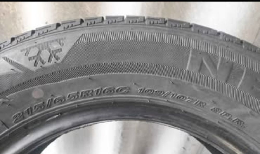215/65/16C- VW.Transporter Opel-Vovaro, Renault-Trafic, Ford-Transit.