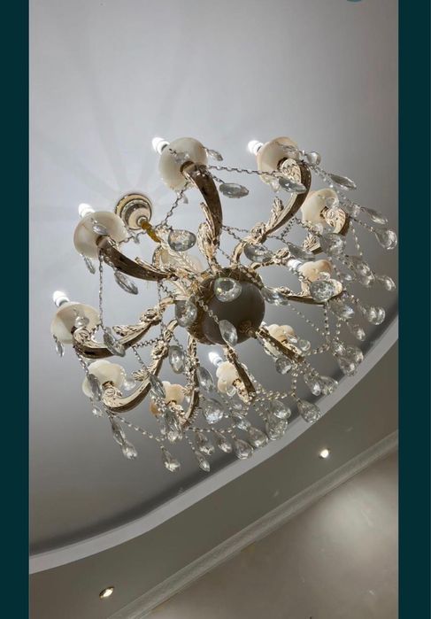 Люстра качественная 2 шт