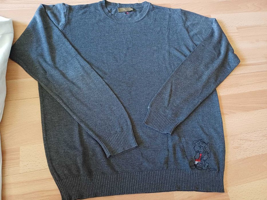 Подарявам пуловер и долнище