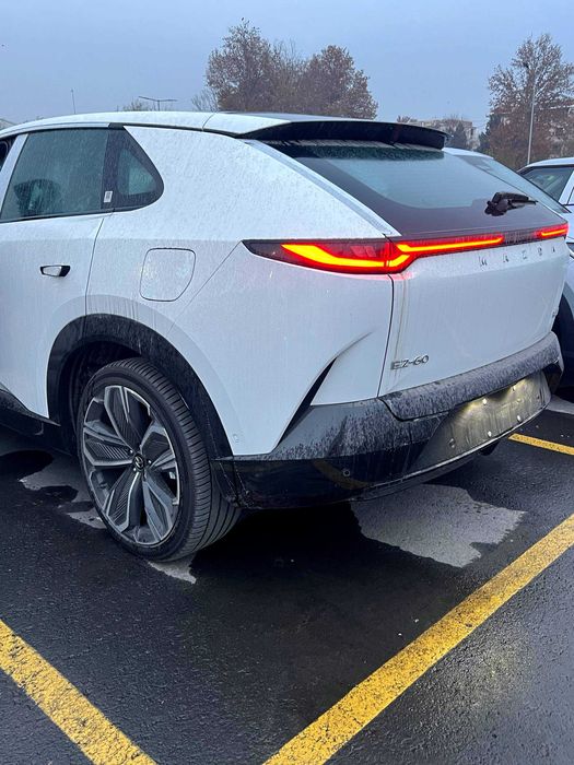 Mazda ez 60 Notarius