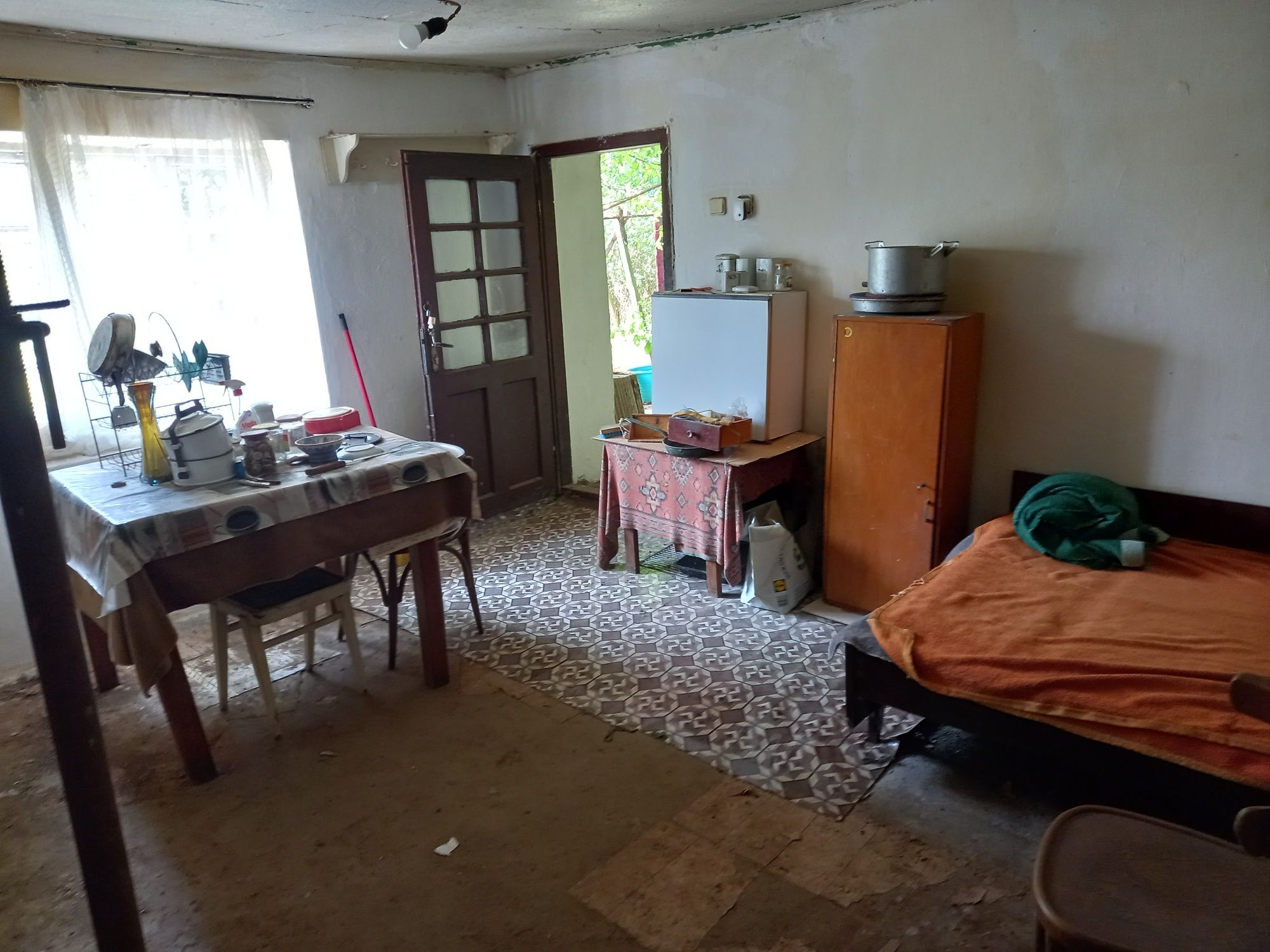 Продавам си къщата в село Обединение
