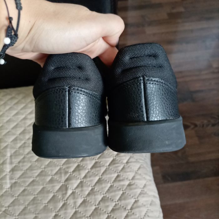 Кожени кецове Adidas