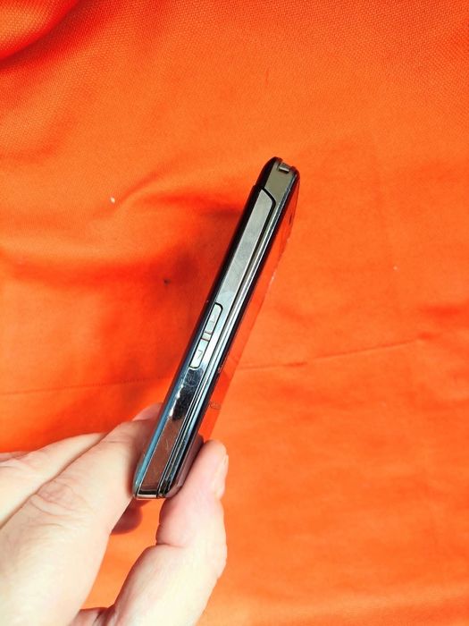 LG kf510 slide ( decodat, limba romana)