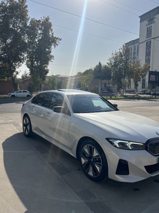BMW I3 40l night sport 2023