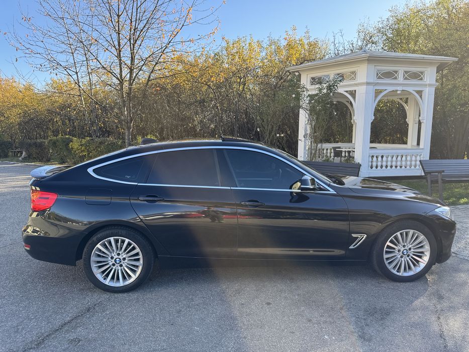 BMW 320d F34 GT - Distronic, Camere 360, Panoramic