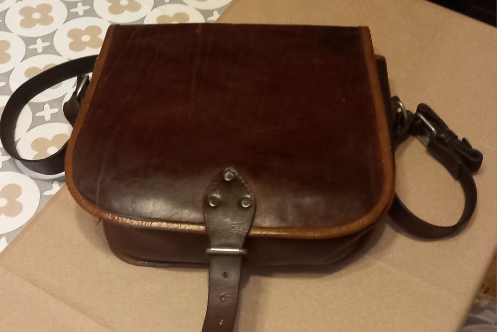 Geanta piele barbati