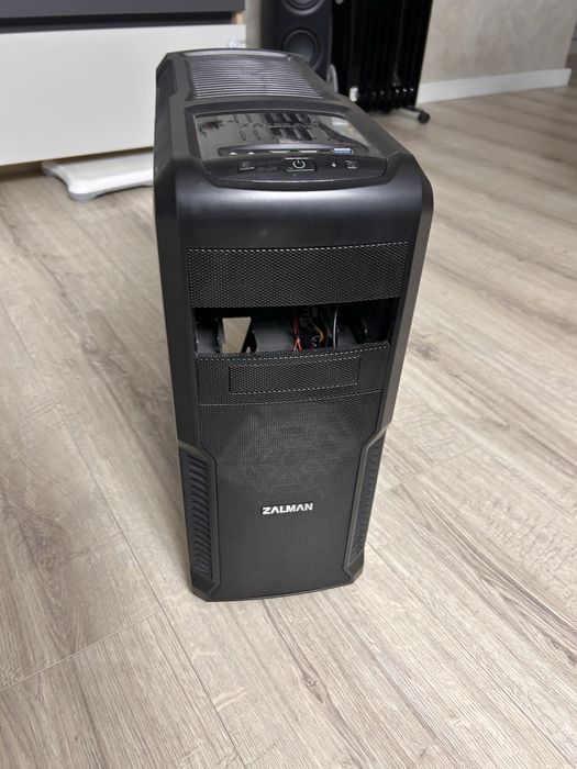 Carcasa Zalman Z3 Plus