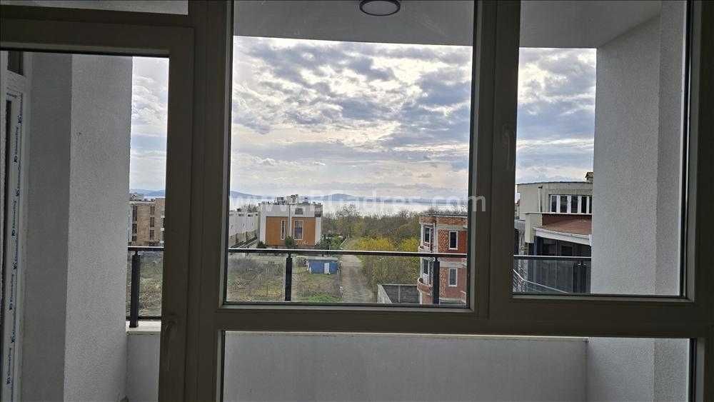 Апартамент с морска панорама гр. Бургас, Сарафово-без такса поддръжка