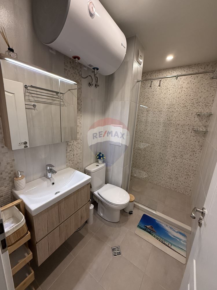 Продава се Двустаен апартамент в к.к. Св.Св. Константин и Елена - 63 кв.м за 2969 €/кв.м - Снимка #10