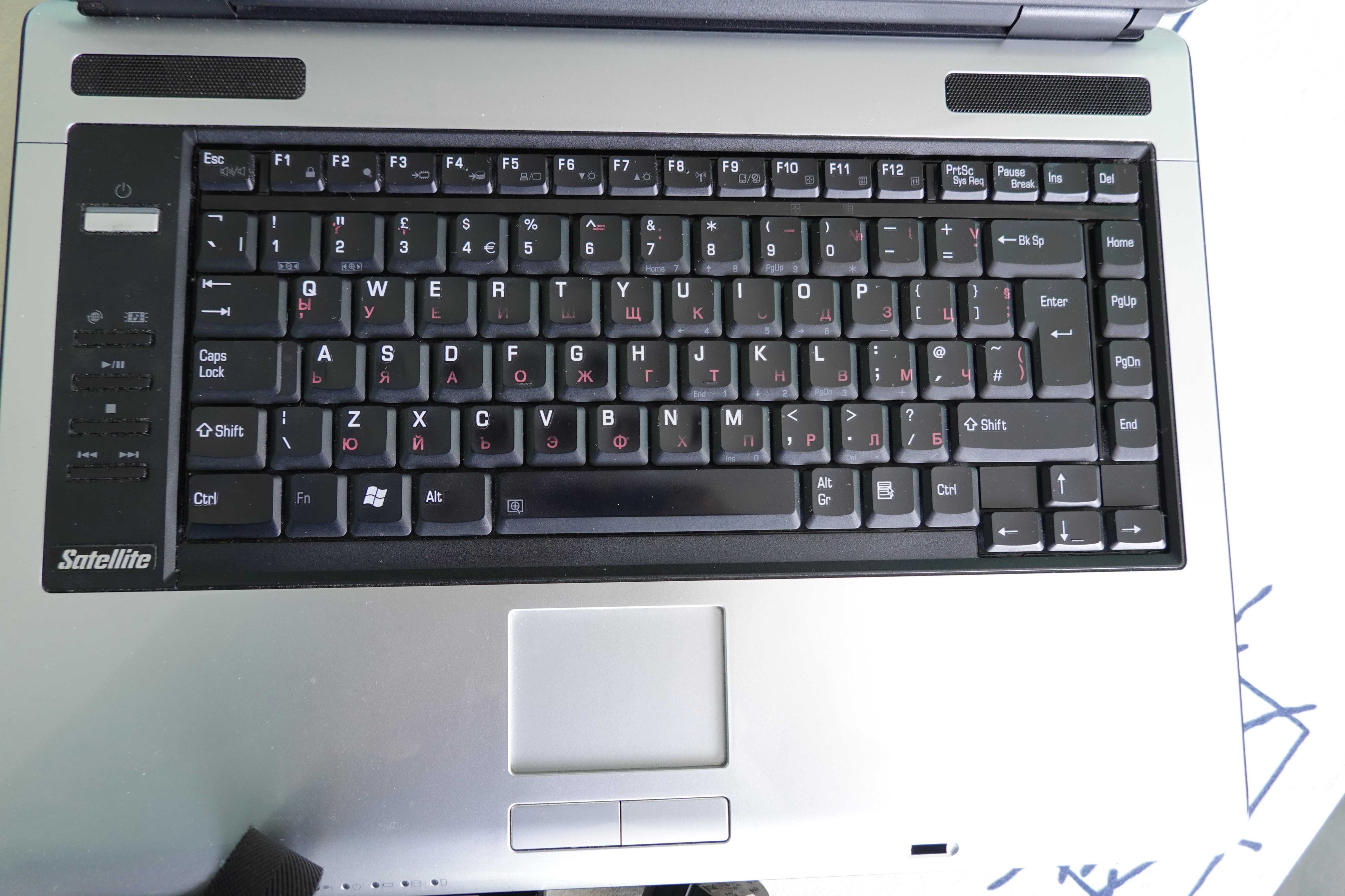 Лаптоп Toshiba Satellite A100-003