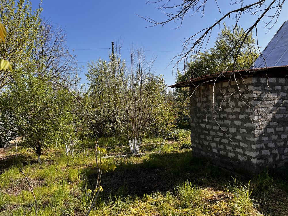 Srochana dacha sotladi parkentda