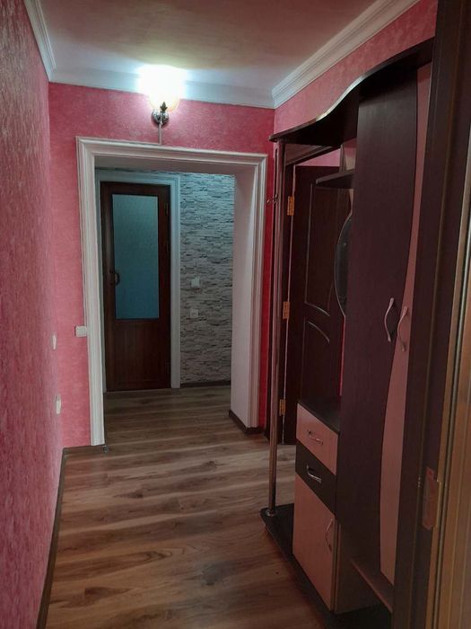Арендага 2 хона 3 этаж Дошкольныйда жойлашган.Агентство