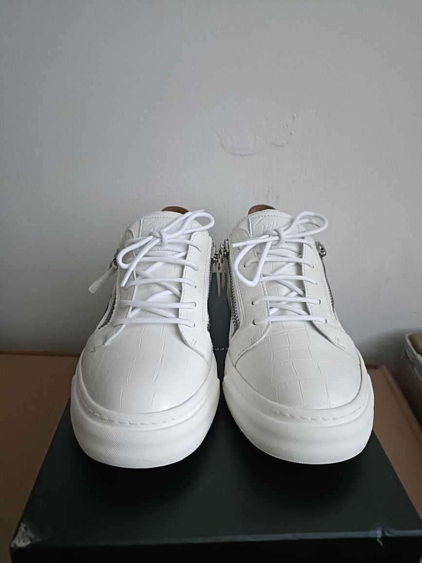 Сникърси Giuseppe Zanotti номер 40-41 код 7А
