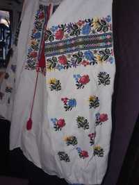 Bluza dama ie traditionala romaneasca cu motive florale, marime L