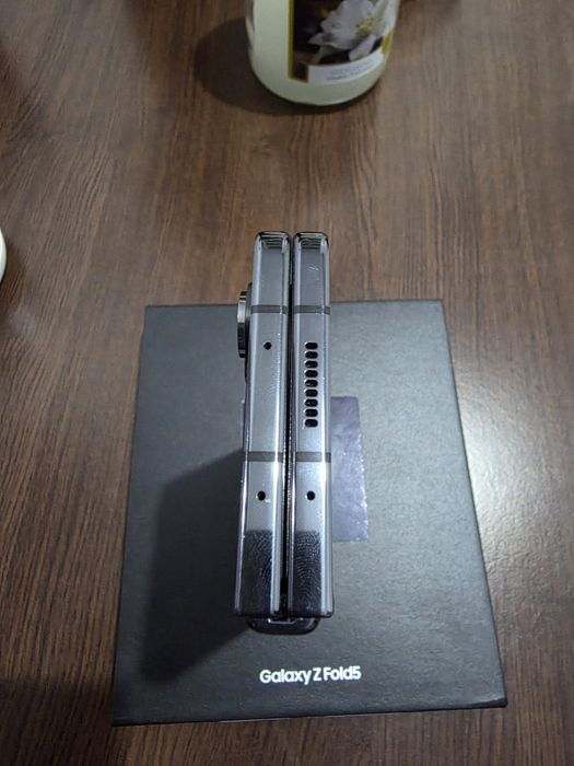 Vand Samsung Fold 5 256 gb