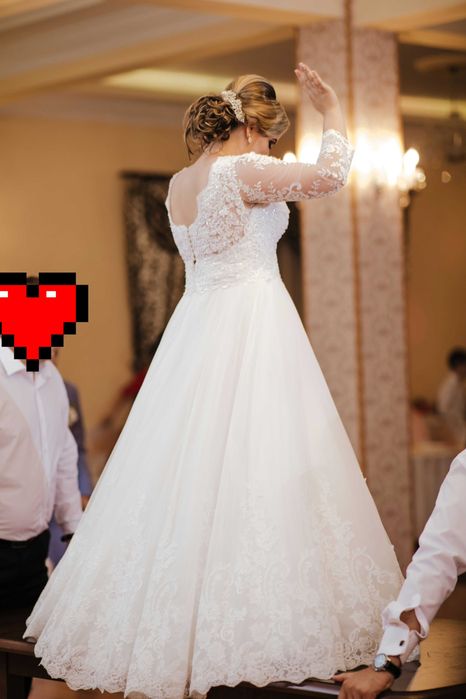 Vand rochie de mireasa