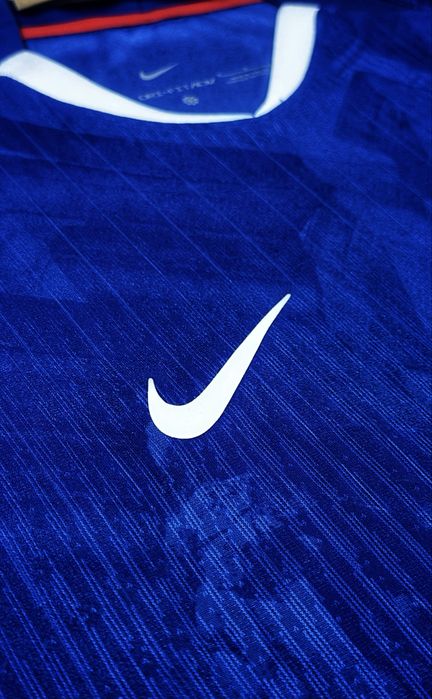 Футболни тениски