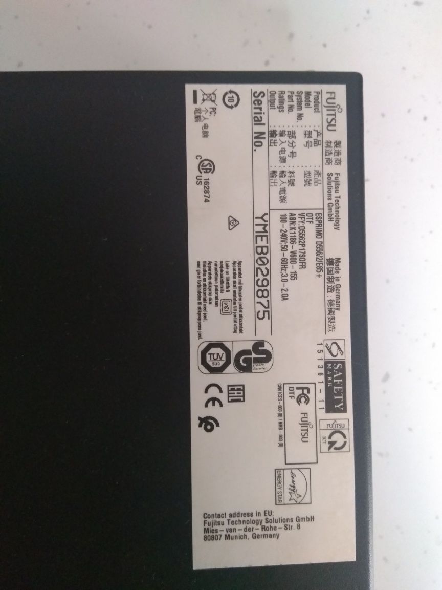 Fujitsu esprimo d556/2/E85+dtf