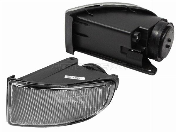 Фара противотуманная Toyota Avensis