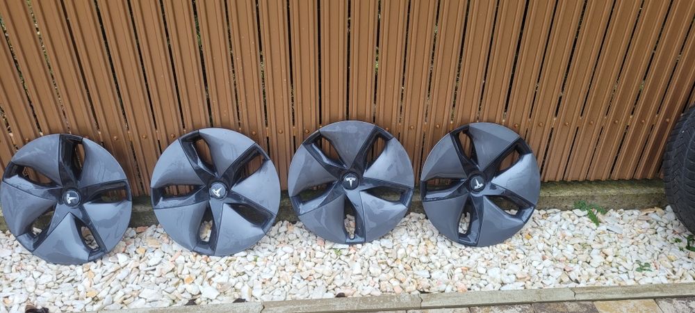 Capace Aero pe 18 inch