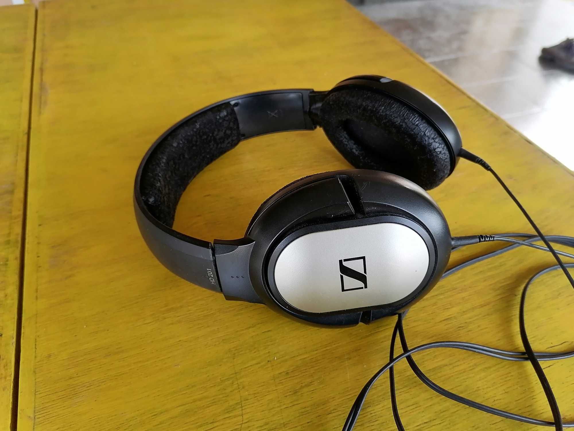 Sennheiser Hd 201