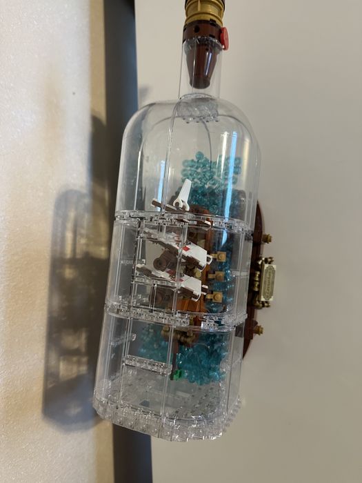 Lego 21313 corabie in sticla