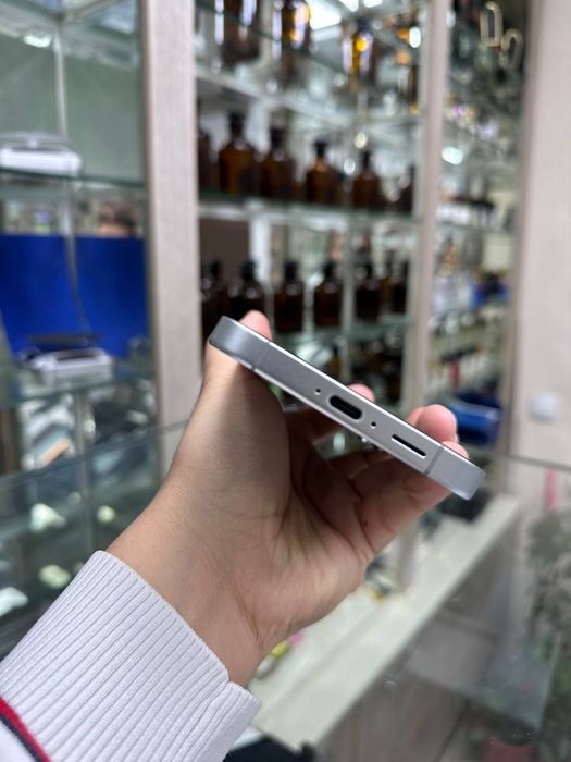 Samsung s24 fe 8/256Gb uzb boylab yetkazib beraman