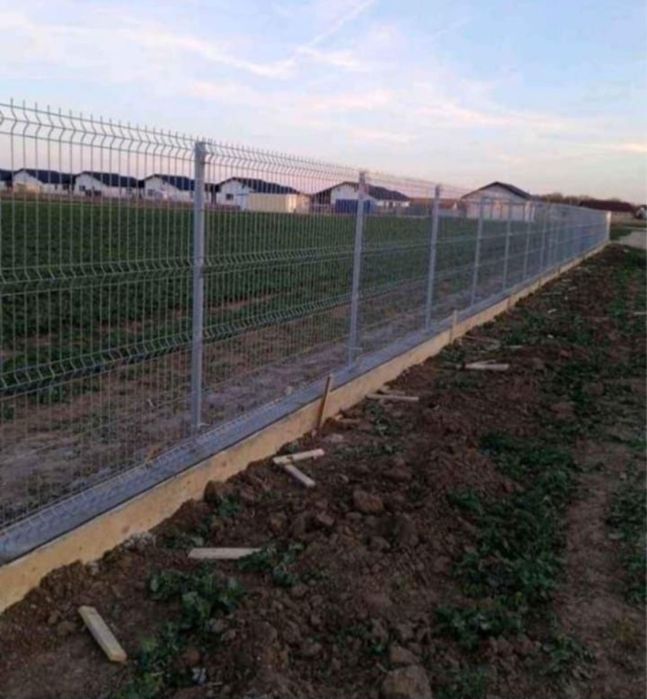 Facem Garduri Din Plasa Burdurata la comanda clientului