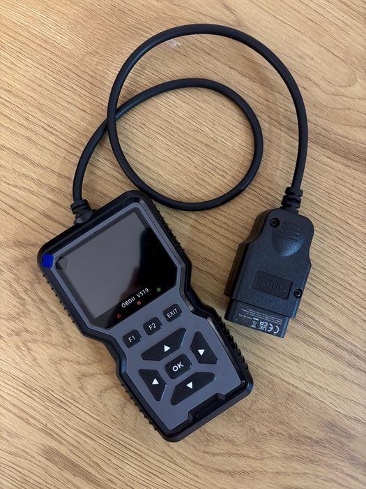 Scanner Profesional OBD2 – Cititor Coduri Eroare Motor & Resetare