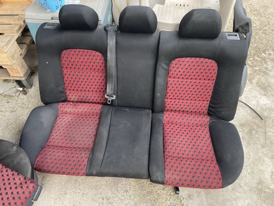 Части от Голф 4