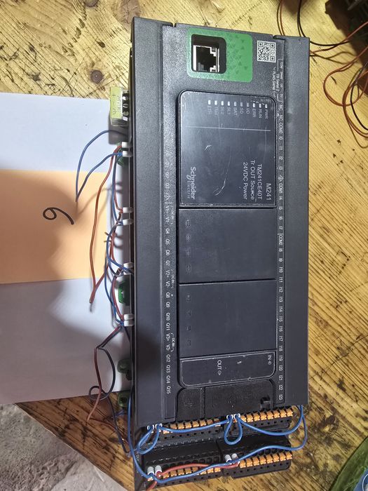 HMI STO512 , plc TM241CE40T, PLC HMISTO735