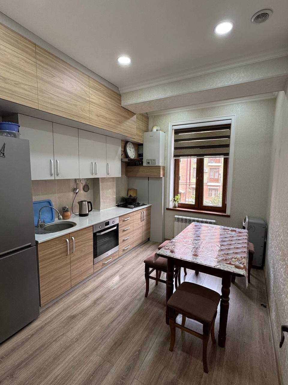 Продается квартира ЖК Golden House Sergeli 2/2/5 58,3м2