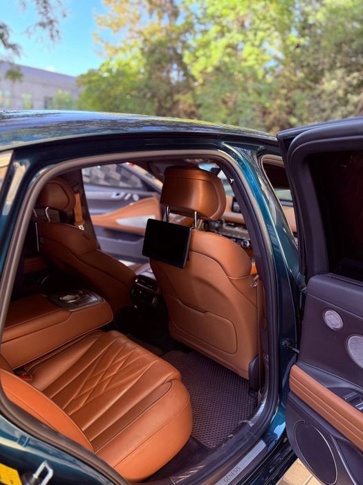 Genesis G80 Full premium class