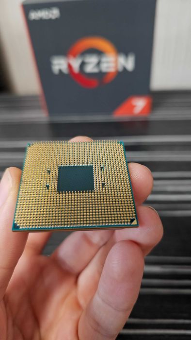 Процесор AMD Ryzen 7 1700X с оригинална кутия