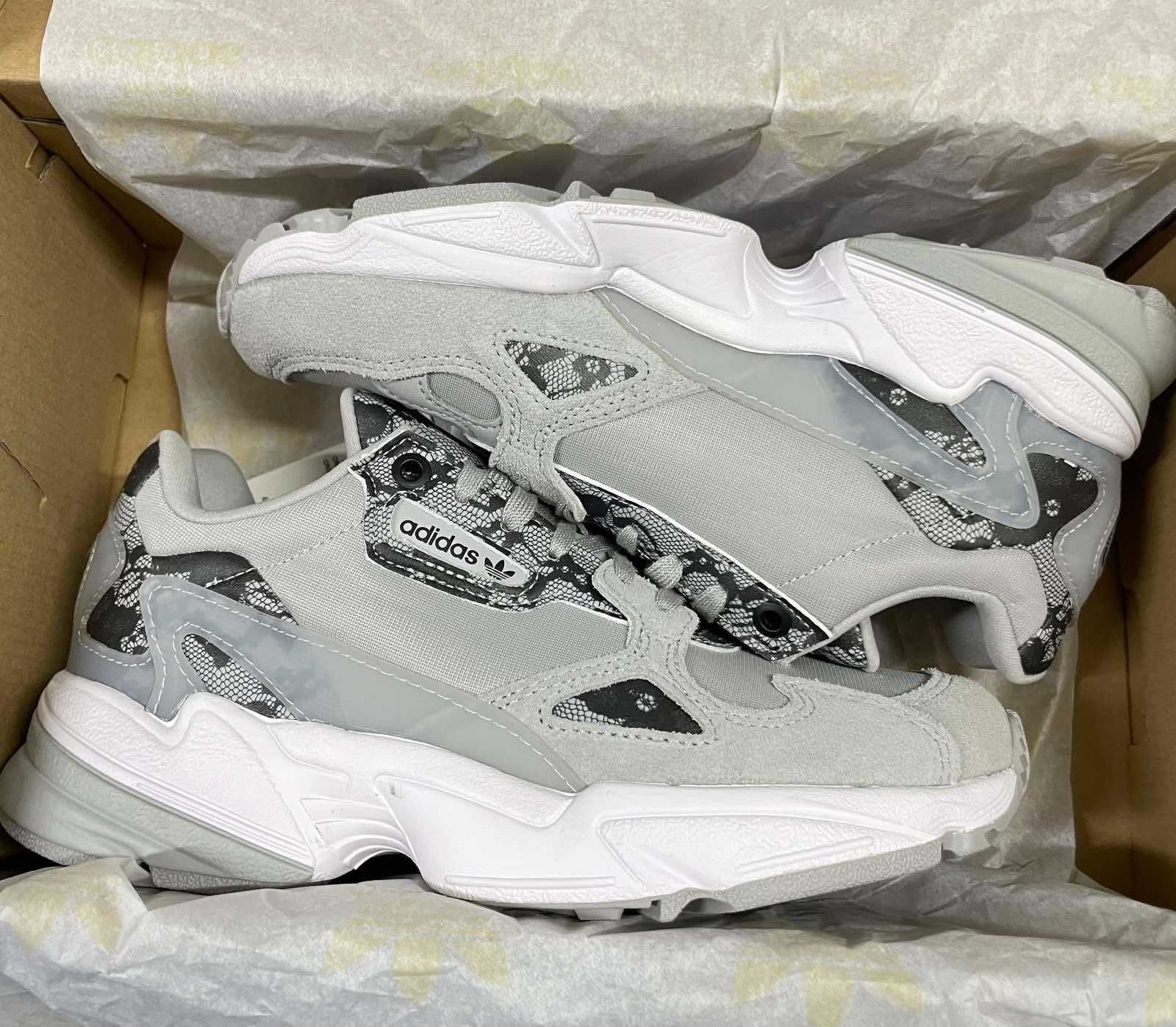 Adidas Falcon W Gray