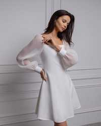 Изысканное белое платье бренда Личи размером 40/42