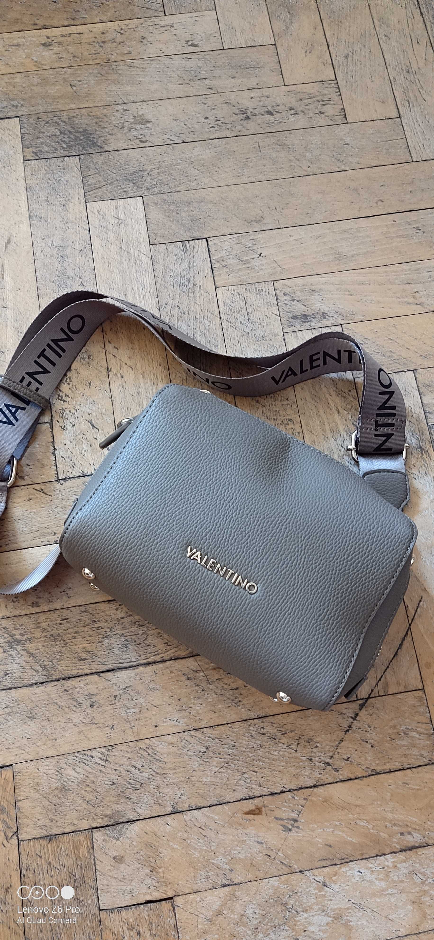Оригинална чанта Valentino