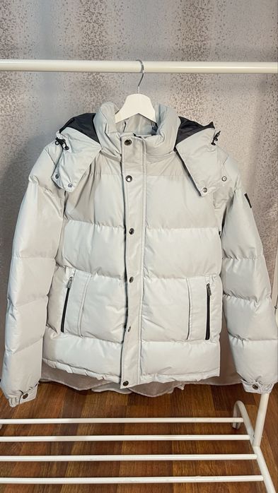 Geaca Boss calitate premium