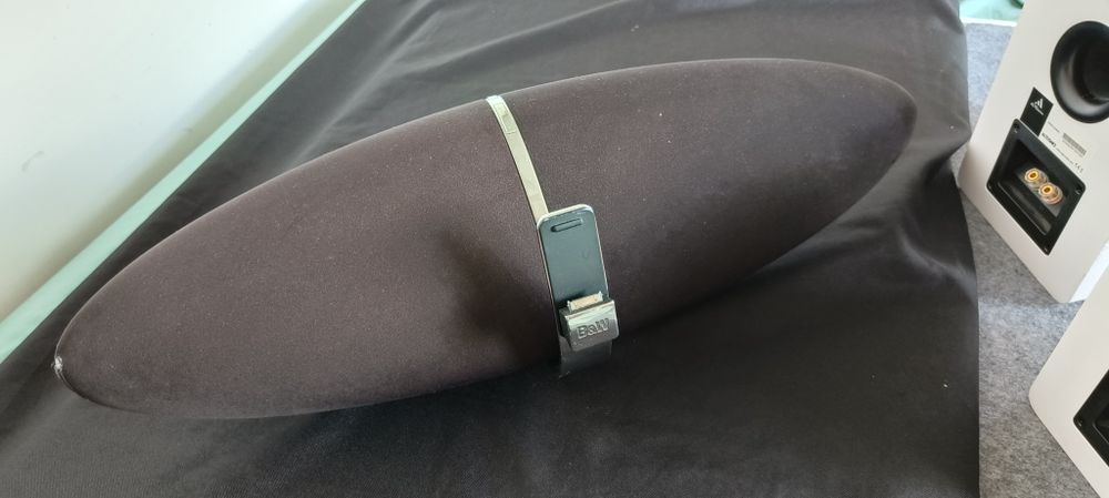 Bowers wilkins zeppelin