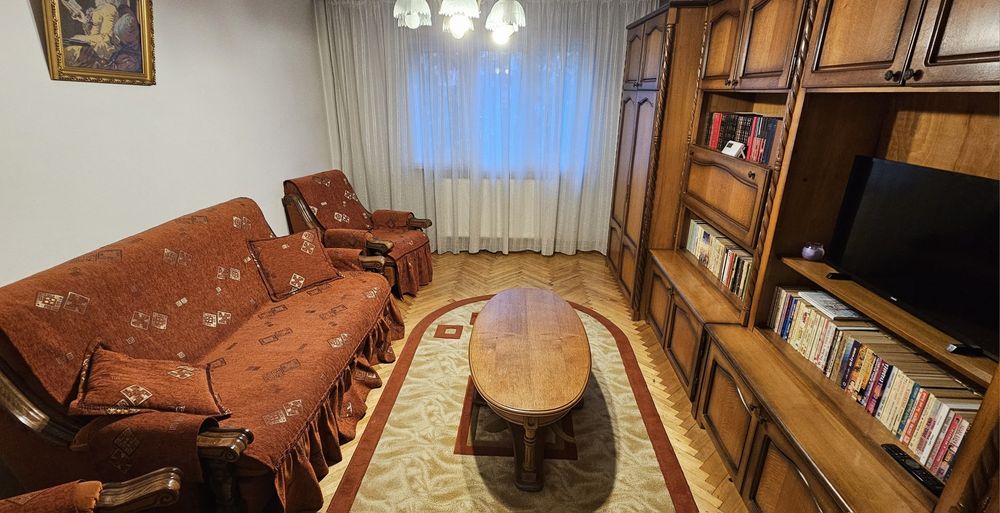 Inchiriez apartament 4 camere